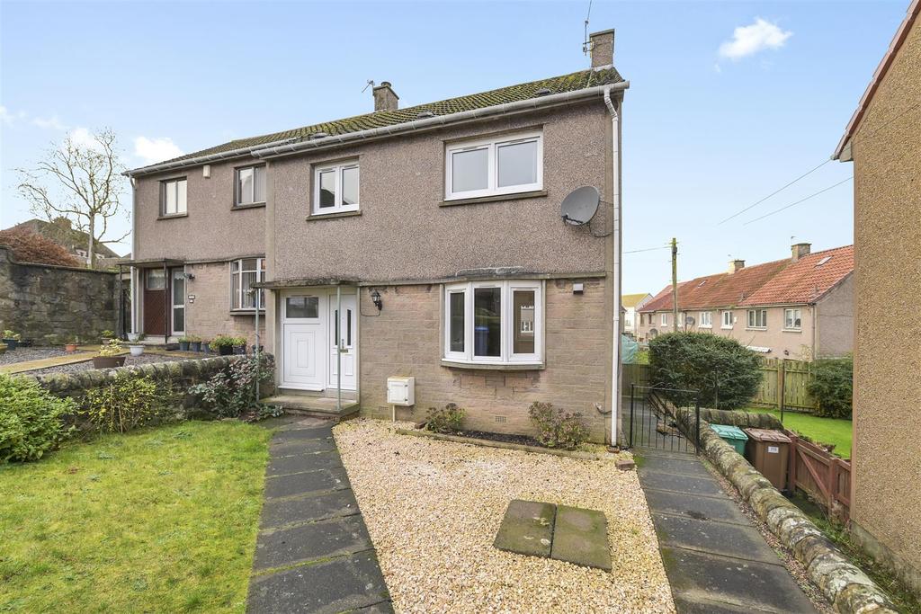 113 Headwell Avenue, Dunfermline... 3 bed semidetached house £135,000