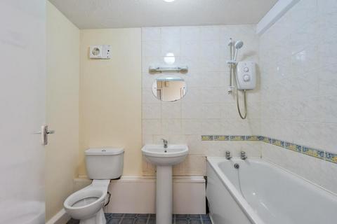 53 Clover Road, Guildford, GU2 8EZ
