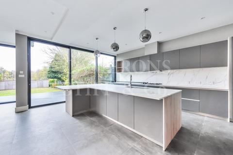 5 bedroom house for sale - Dartmouth Road, London, NW2