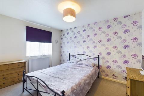 76 Viney Bank, Croydon, CR0 9JU