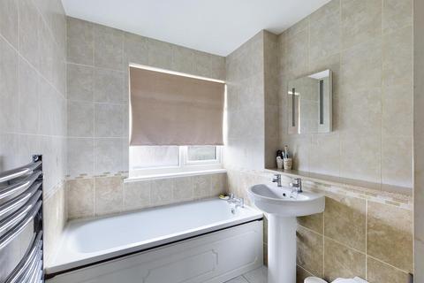 76 Viney Bank, Croydon, CR0 9JU
