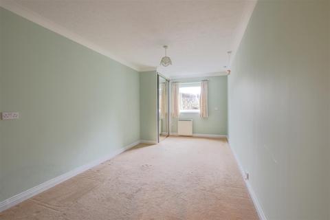 1 bedroom retirement property for sale - Terminus Road, Bexhill-On-Sea