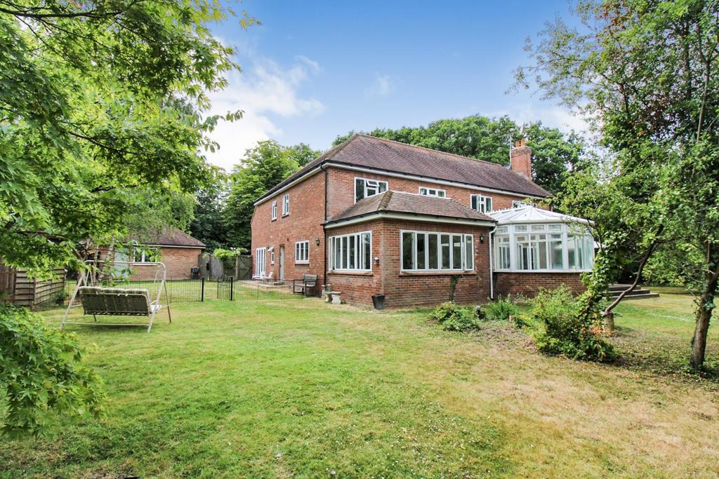 The Ridge, Little Baddow 5 bed detached house £1,600,000