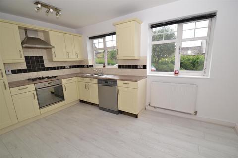 4 bedroom detached house for sale - Upper Fawth Close, Queensbury, Bradford