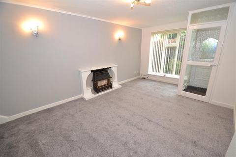 4 Broomcroft, Clayton, Bradford, BD14 6NW