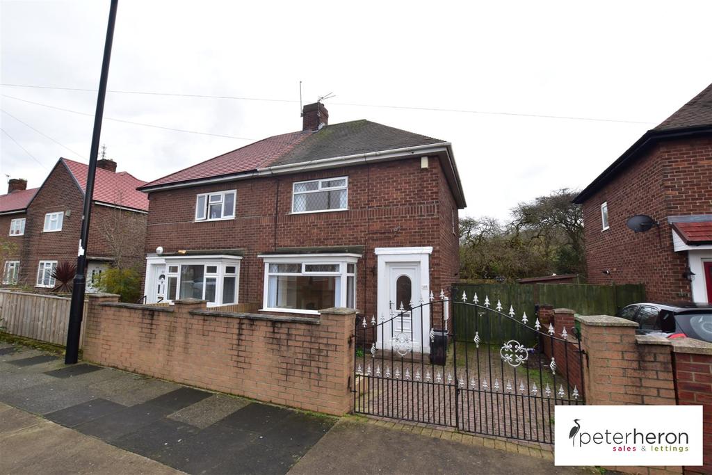 Perth Road, Plains Farm, Sunderland 2 bed semidetached house £550