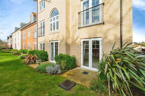 2 bedroom apartment for sale, Louis Arthur Court, 27-31 New Road, North Walsham, Norfolk, NR28 9FJ