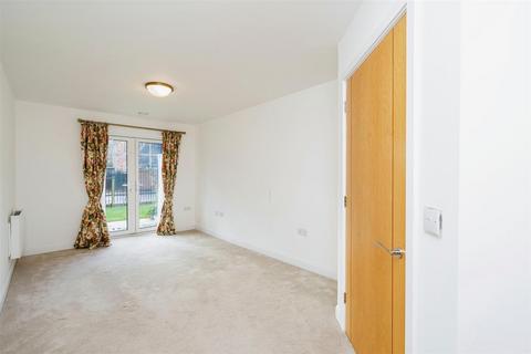 2 bedroom apartment for sale, Louis Arthur Court, 27-31 New Road, North Walsham, Norfolk, NR28 9FJ