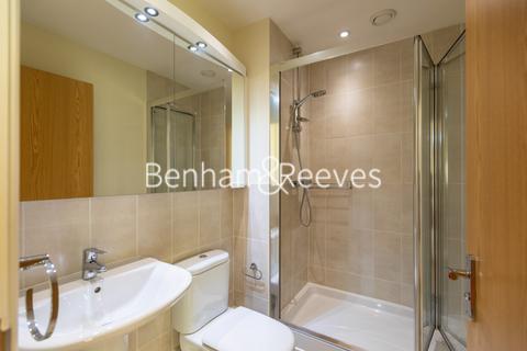 undefined, Granville Gardens, Ealing Common, W5