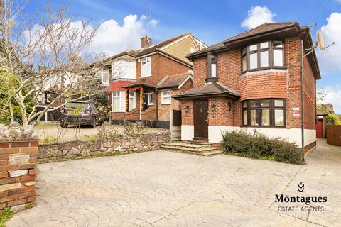 83 Bower Hill, Epping, CM16 7AW