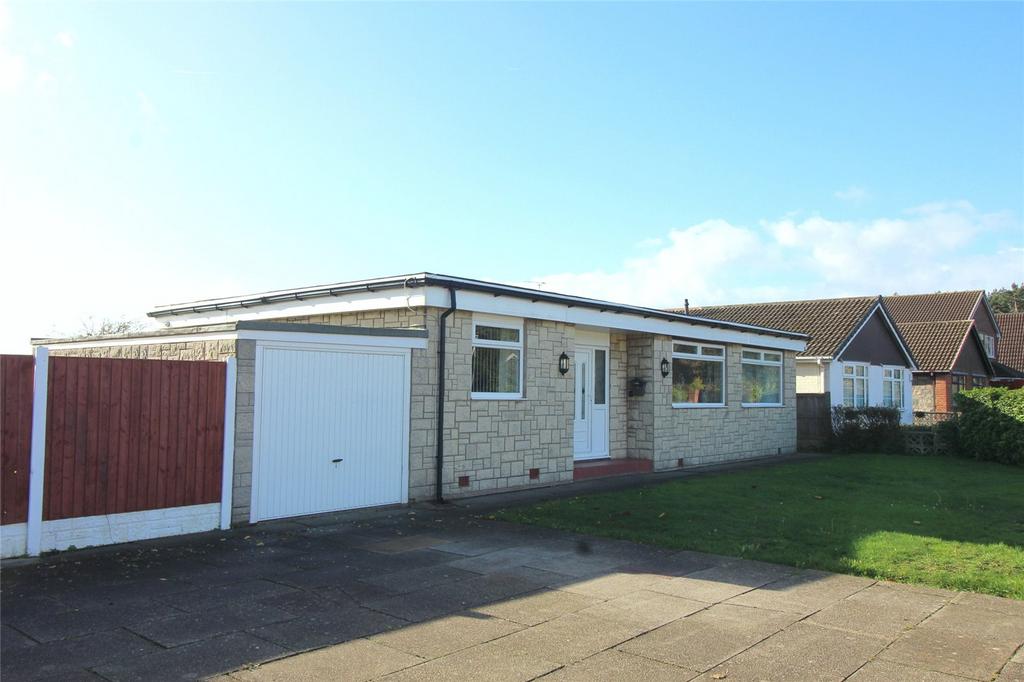 Pinfold Lane, Southport, Merseyside, PR8 4 bed bungalow for sale £350,000