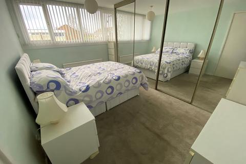 18 Blackpool Parade, Hebburn, NE31 2AF