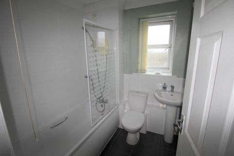 3 bedroom semi-detached house to rent, Stuart Road, Weston-super-Mare