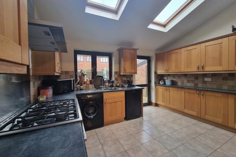 4 bedroom house to rent, Northwall Road, Deal, CT14