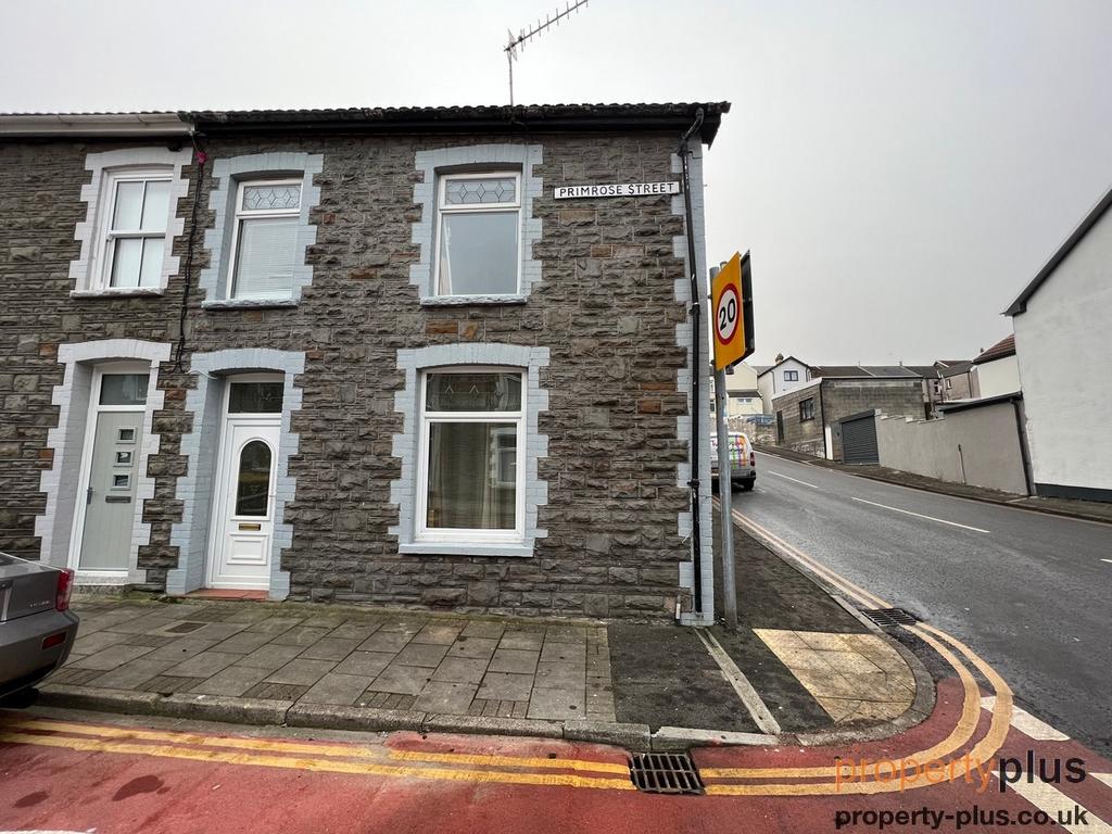 Primrose Street, Tonypandy Tonypandy 3 bed end of terrace house for