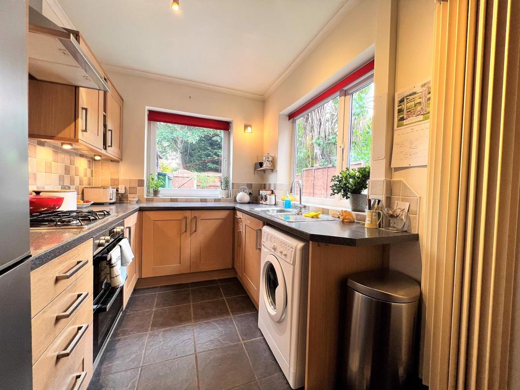 Chapel Road, Swinton, M27 3 bed terraced house £240,000