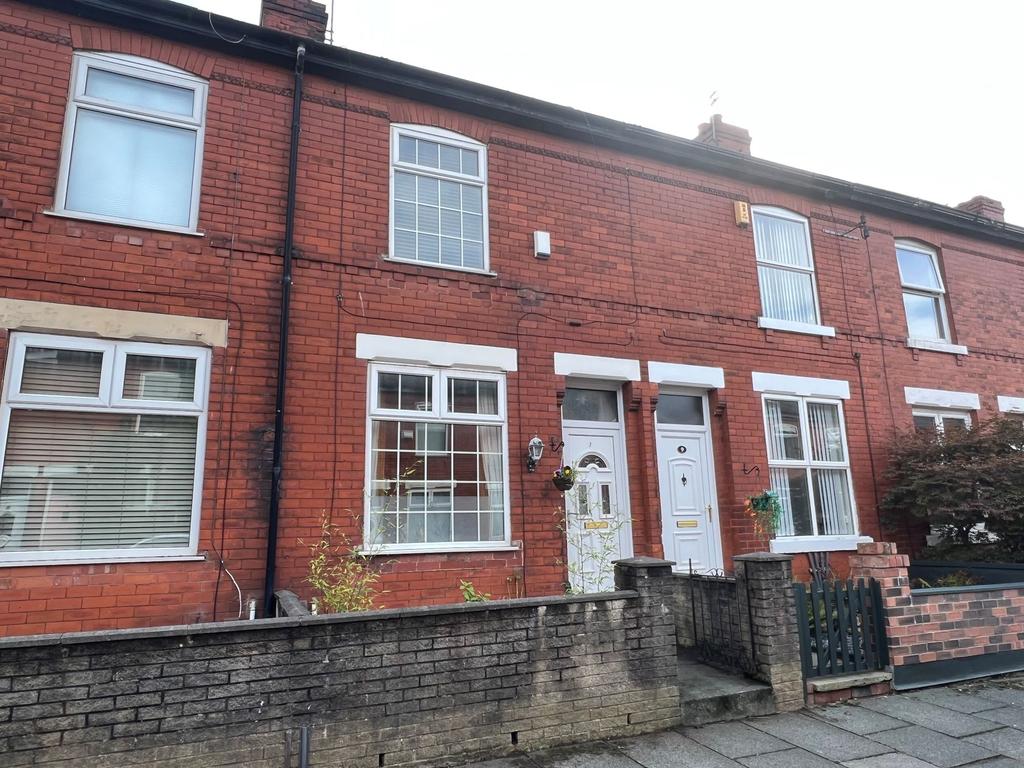 Matlock Street, Eccles, M30 2 bed terraced house £160,000