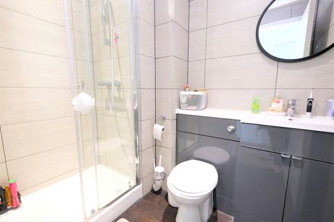 1 bedroom flat for sale - Chester Road, Old Trafford, M16