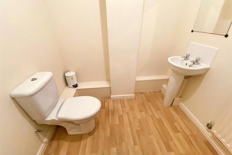 undefined, Lauderdale Crescent, Grove Village, Manchester, M13