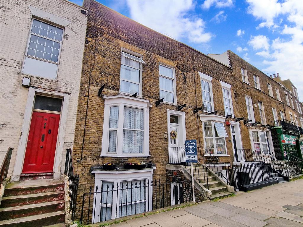 Northdown Road, Cliftonville, Margate, Kent 5 bed terraced house for