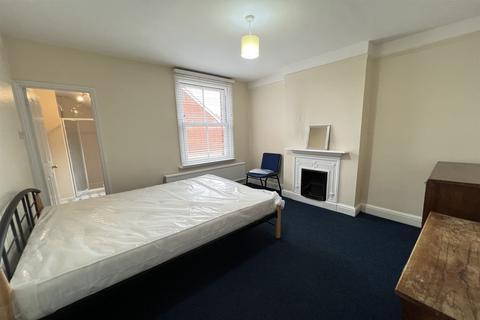 3 bedroom apartment to rent, 58 Windmill Road, Headington, Oxford, OX3