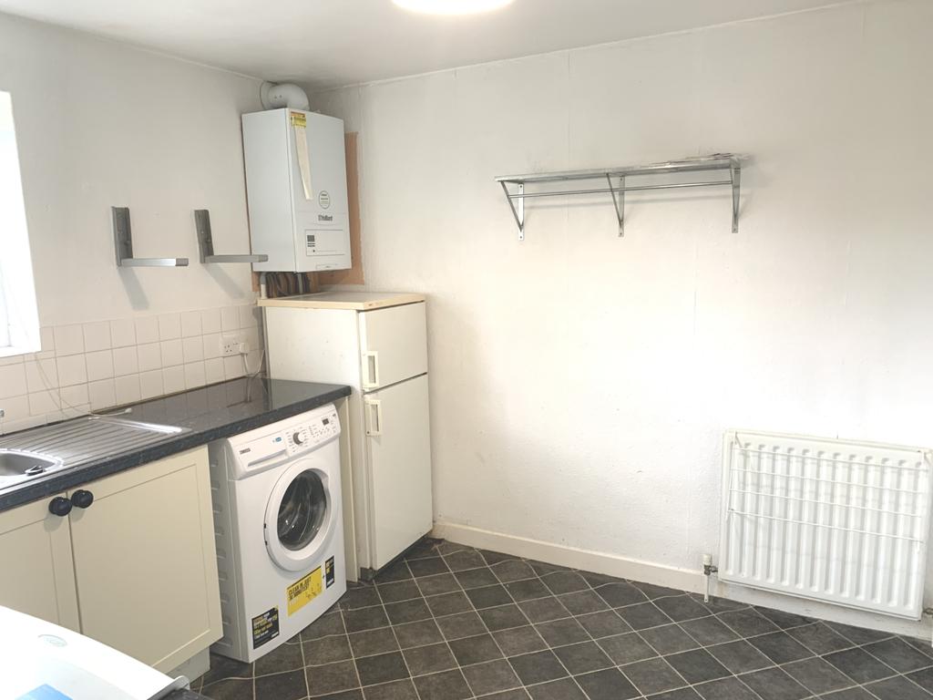 59 Mill Kitchen 1