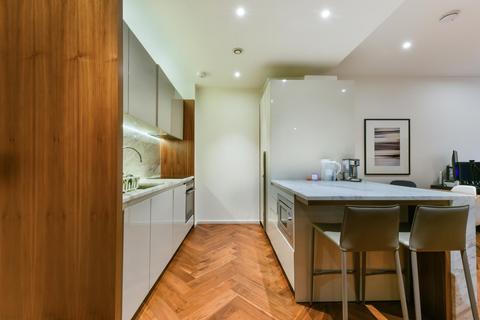 2 bedroom flat to rent, Ambassador Building, Embassy Gardens, London, SW11