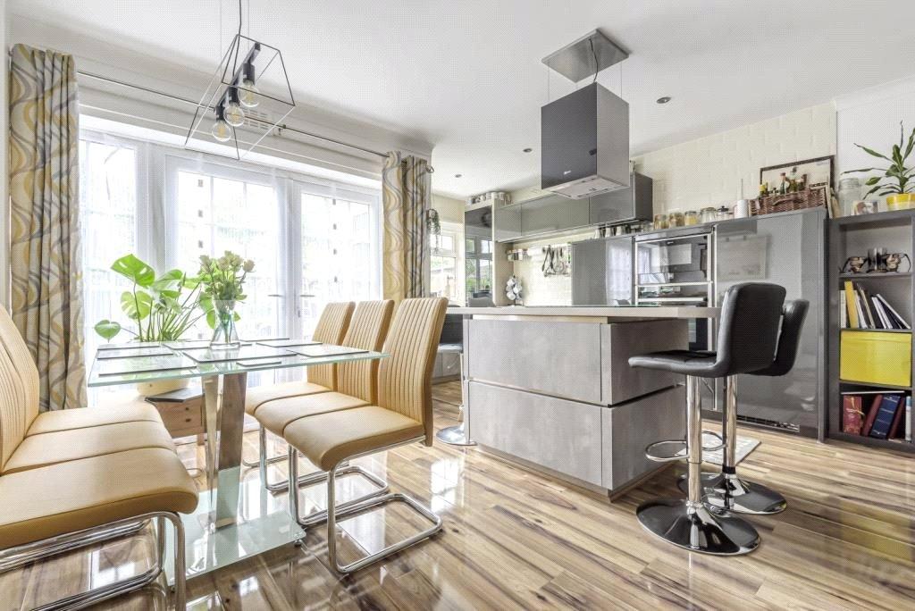 Kitchen Diner Area