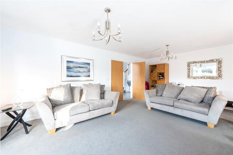 135 Bromham Road, Bedford, MK40 4BS