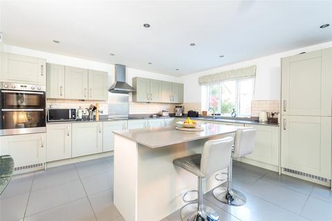 135 Bromham Road, Bedford, MK40 4BS