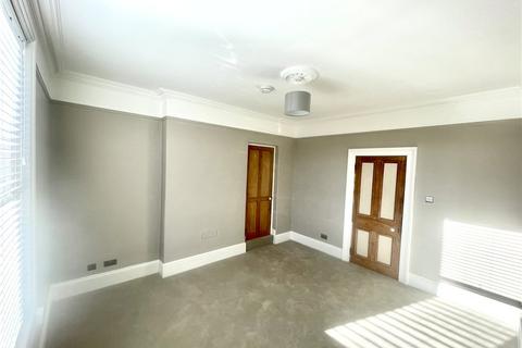 1 bedroom apartment to rent, Belgrave Crescent, Bath, Somerset, BA1