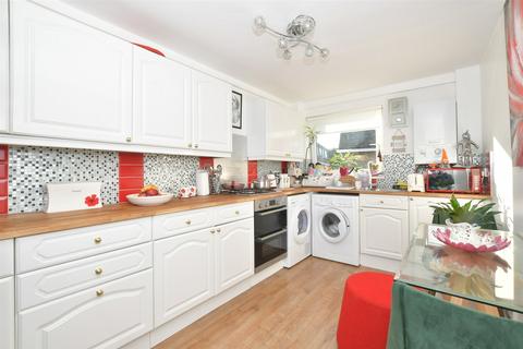 2 bedroom flat for sale - High Street, Bognor Regis, West Sussex