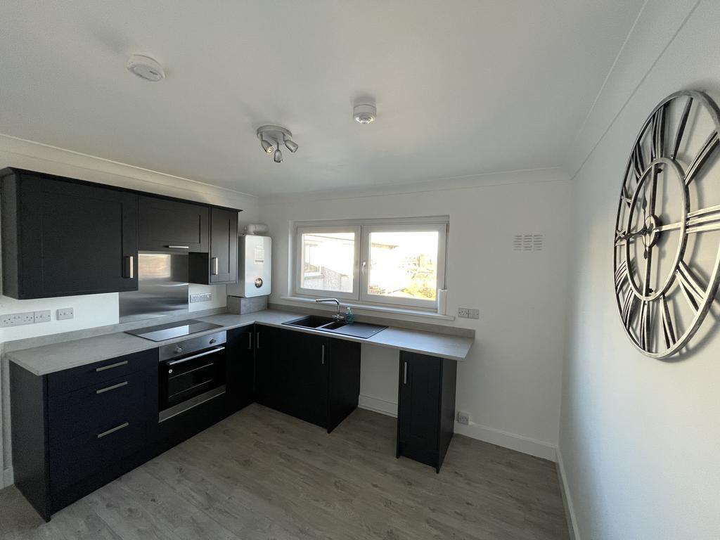 Kitchen (awaiting delivery of fridge/freezer...