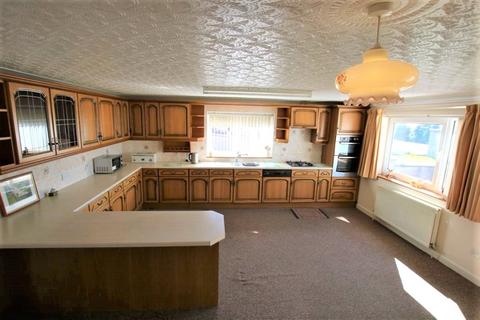 3 bedroom detached house for sale, Bryn Llwyd, Rhostryfan, Gwynedd, LL54