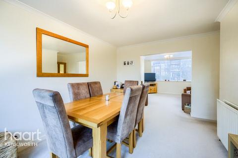 10 Towers Close, Kenilworth, CV8 1FG