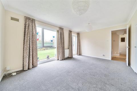 3 bedroom end of terrace house to rent, Kestrel Close, Winchester, Hampshire, SO22