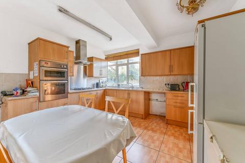 4 Upfield, Croydon, CR0 5DP