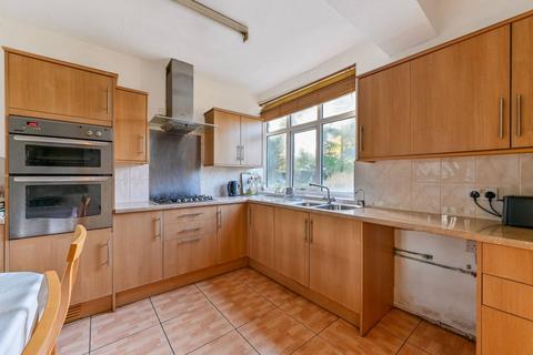 4 Upfield, Croydon, CR0 5DP