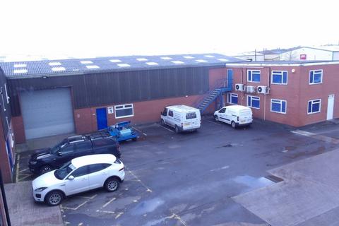 Industrial unit to rent - Crown Business Park, Govan Road, Fenton Industrial Estate, Stoke-on-Trent, ST4 2RS