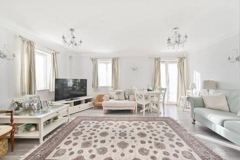 2 bedroom flat for sale, Brondesbury Park, Brondesbury Park, London, NW6