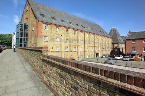 1 bedroom flat to rent, The Maltings, Clifton Road, Gravesend, Kent, DA11 0AH