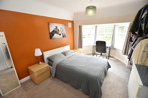 15 Braemar Road, Solihull, B92 8BU