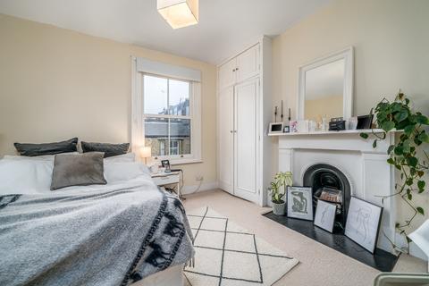 Flat 3, 6 Beechmore Road, London, SW11 4ET