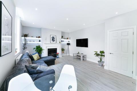 undefined, Angel House, Cable Street, London, E1