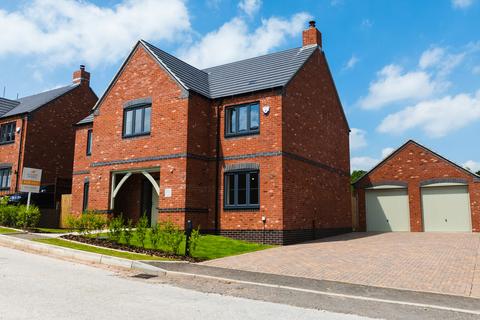 5 bedroom detached house for sale, Uttoxeter Road, Alton