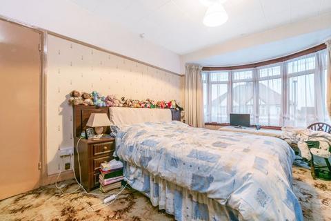 7 Cedric Road, London, SE9 3SQ