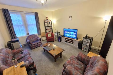 2 bedroom ground floor flat for sale, High Market, Ashington