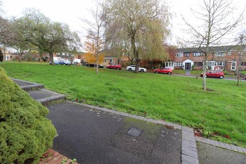 6 Burnside Gardens, Walsall, WS5 3LB