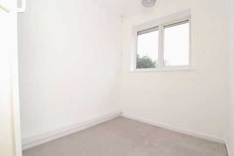 6 Burnside Gardens, Walsall, WS5 3LB