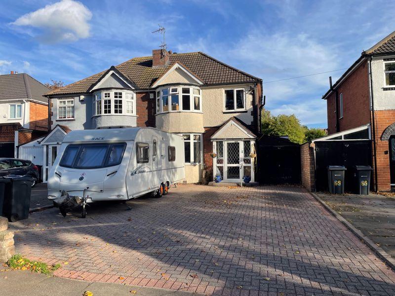 Warren Hill Road, Birmingham 3 bed semidetached house for sale £300,000